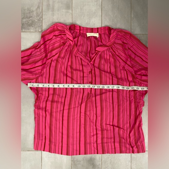 Natalie Martin Quarter Sleeve Striped V Neck Blouse Red & Pink Size Small - Picture 7 of 8